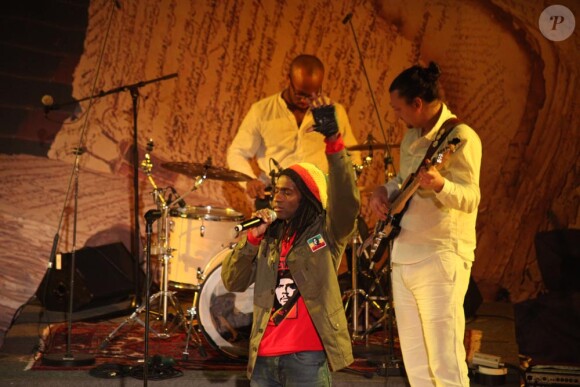 Exclusif : Le groupe Bafing Kul & the Appolo Band - Soiree de solidarite pour le Mali a l'Unesco a Paris. Le 18 fevrier 2013 