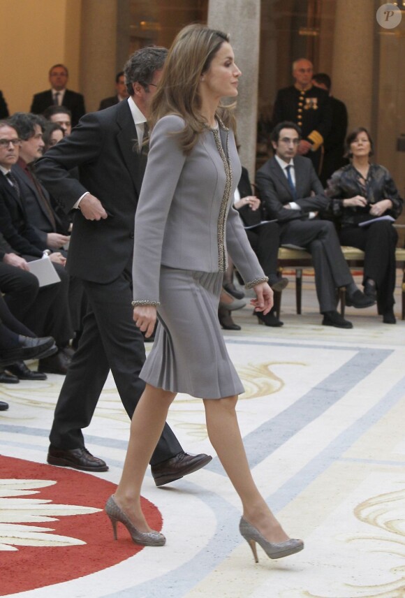 Felipe et Letizia d'Espagne radieux au palais du Pardo, à Madrid le 19 février 2013, pour la remise des Prix nationaux de la Culture.