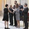 Felipe et Letizia d'Espagne radieux au palais du Pardo, à Madrid le 19 février 2013, pour la remise des Prix nationaux de la Culture.