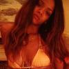 Rihanna, prise en photo par son amie Melissa Forde, fait retomber la pression grâce à des vacances méritées à Hawaï.