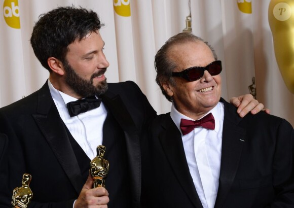 Jack Nicholson, aidé par Michelle Obama, a remis au l'Oscar du meilleur film à Argo, réalisé par Ben Affleck