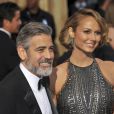 George Clooney et Stacy Keibler lors de la 85e cérémonie des Oscars le 24 février 2013