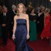 Helen Hunt à son arrivée aux Oscars 2013 dans une robe H&M