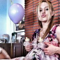 Kristen Bell enceinte : Une baby shower pleine de rose avec Rachel Bilson