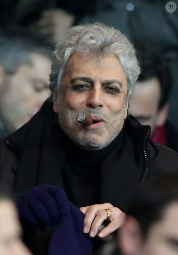 Enrico Macias lors du match entre le Paris Saint-Germain et l'Olympique de Marseille (2-0) le 27 février 2013 à Paris