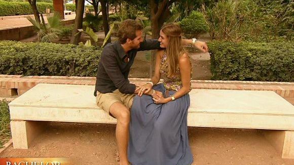 Bachelor : Magalie remporte la dernière rose d'Adriano, leur couple déjà brisé ?