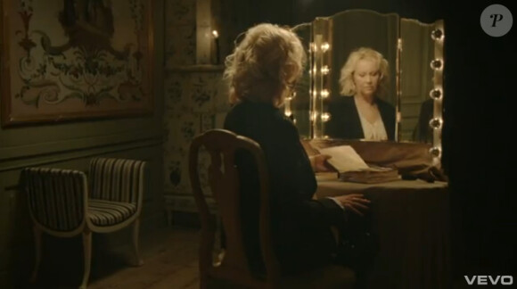 Image extraite du clip "When you Really Loved Someone" d'Agnetha Fältskog - mars 2013.