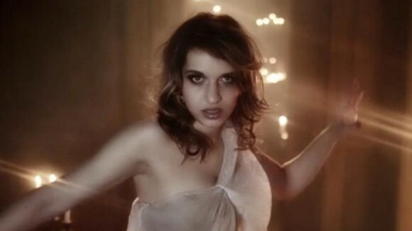 Eurovision 2013 : L'Enfer et moi d'Amandine Bourgeois, le clip convaincra-t-il ?