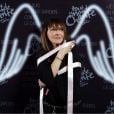 Babeth Dijan prend la pose lors de la soirée 2 000 Femmes chantent contre le cancer le 7 mars 2013 à l'Olympia