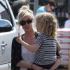 Le petit Bronx d'Ashlee Simpson est à croquer à Studio City, le 16 mars 2013