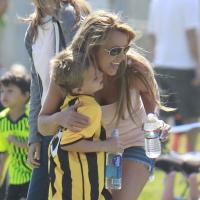 Britney Spears : Match de foot avec ses fils Jayden et Sean et Kevin Federline