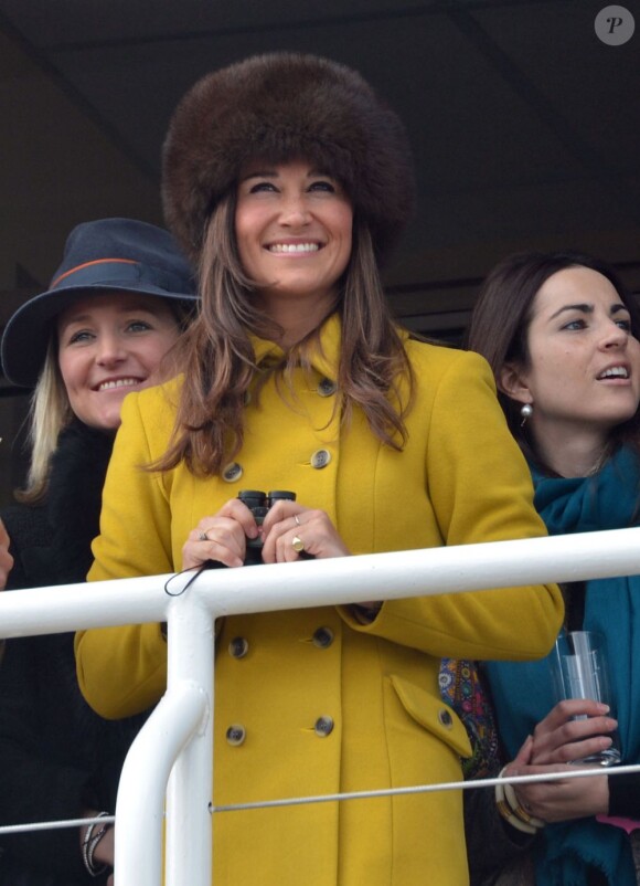 Pippa Middleton au festival de Cheltenham le 14 mars 2013.