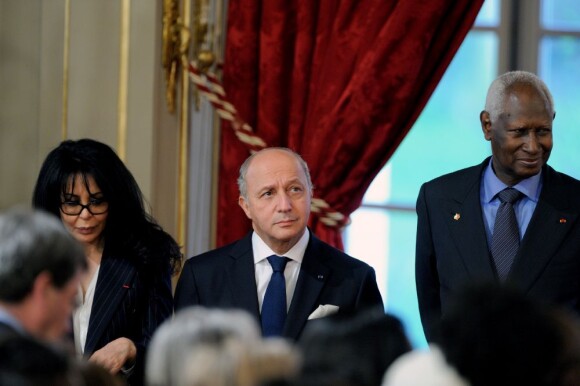 Laurent Fabius et Yamina Benguigui lors du Forum mondial des femmes francophones à l'Elysée le 20 mars 2013.