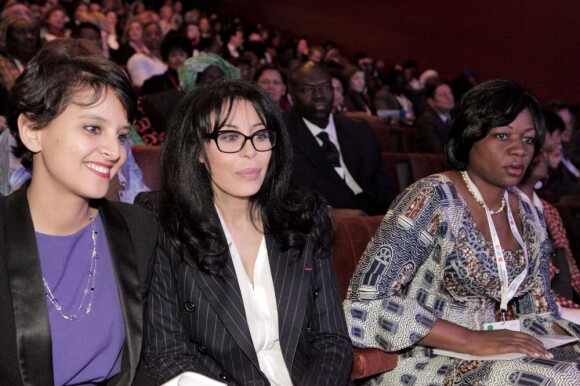 Najat Vallaud-Belkacem et Yamina Benguigui lors du Forum mondial des femmes francophones au Quai Branly le 20 mars 2013.
