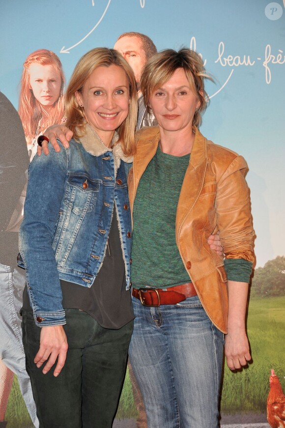 Catherine Marchal et Sophie Mounicot lors de l'avant-première du film Une chanson pour ma mère à Paris le 25 mars 2013