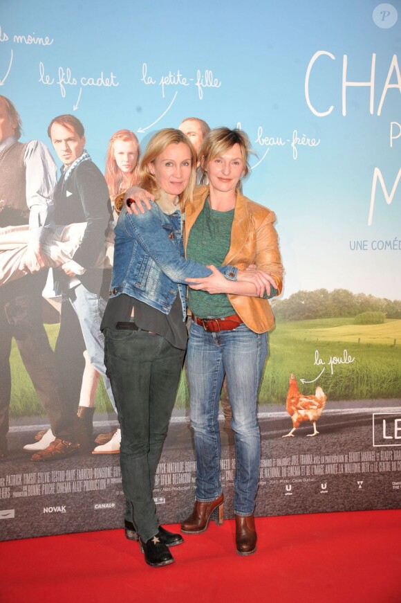 Catherine Marchal et Sophie Mounicot lors de l'avant-première du film Une chanson pour ma mère à Paris le 25 mars 2013