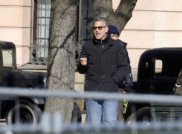 George Clooney sur le tournage de The Monuments Men à Berlin, le 25 mars 2013.