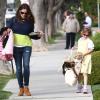 Jennifer Garner va chercher sa fille Violet à l'école à Santa Monica, le 26 mars 2013.