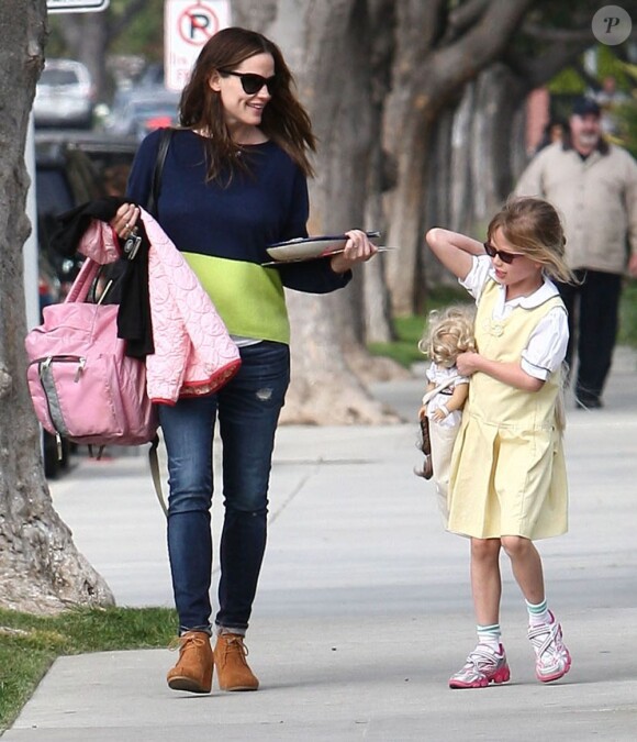 Jennifer Garner et sa fille Violet à Santa Monica, le 26 mars 2013.