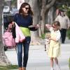 Jennifer Garner va chercher sa fille Violet à l'école à Santa Monica, le 26 mars 2013.