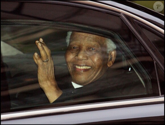 Nelson Mandela à Londres à l'occasion de ses 90 ans, le 27 juin 2008.