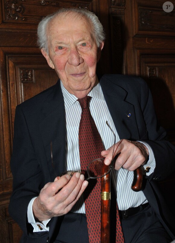 Professeur Christian de Duve (fondateur du prix l'Oréal et prix Nobel de médecine 1974) - Cérémonie pour les Prix L'Oréal-Unesco remis à la Sorbonne à Paris, le 28 mars 2013. 