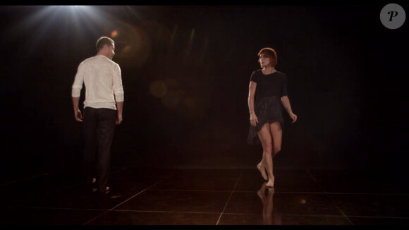 Emmanuel Moire retrouve sa partenaire de Danse avec les Stars, Fauve, pour le clip intense de son single Beau Malheur, en mars 2013