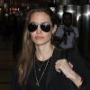 Angelina Jolie arrivant à l'aéroport de Los Angeles le 27 mars 2013