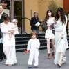 Kourtney Kardashian, ses deux enfants Penelope et Mason et ses deux demi-soeurs Kendall et Kylie quittent la California Community Church après la messe de Pâques. Agoura Hills, le 31 mars 2013.