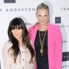 Kim Kardashian et Molly Sims à l'ouverture du studio de Tracy Anderson à Los Angeles, le 4 avril 2013.