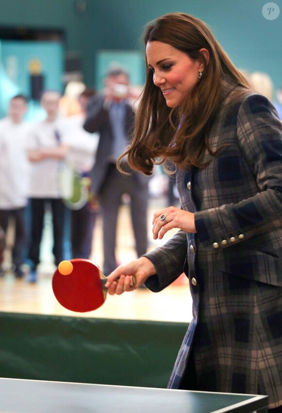 Kate Middleton, enceinte, et le prince William visitaient le 4 avril 2013 à Glasgow l'Emirates Arena qui accueillera les Jeux du Commonwealth 2014.