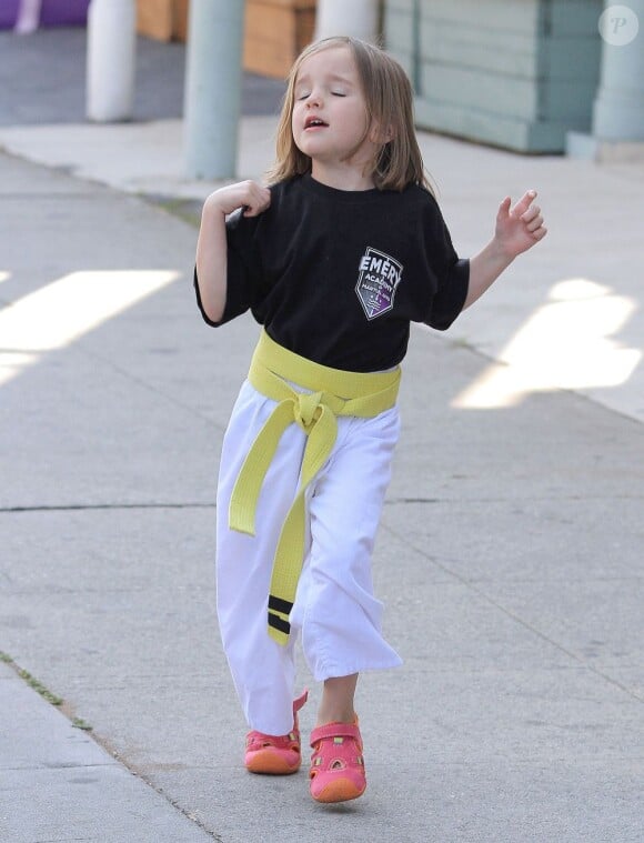 Jennifer Garner est venue chercher ses filles Violet et Seraphina à Los Angeles, le 6 avril 2013.