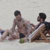 Marc Jacobs, quelques jours avant son anniversaire, et son petit ami Harry Louis en vacances sur une plage d'Ipanema à Rio de Janeiro, le 7 avril 2013.