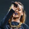 Rihanna en concert au Staples Center pour sa tournée mondiale Diamonds World Tour. Los Angeles, le 8 avril 2013.