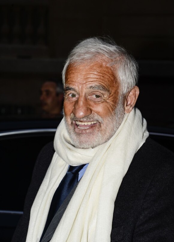 Jean-Paul Belmondo heureux à Paris, le 9 avril 2013.