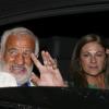 Jean-Paul Belmondo et sa fille Florence quittent le restaurant Veramente où il a fêté ses 80 ans, le 9 avril 2013.