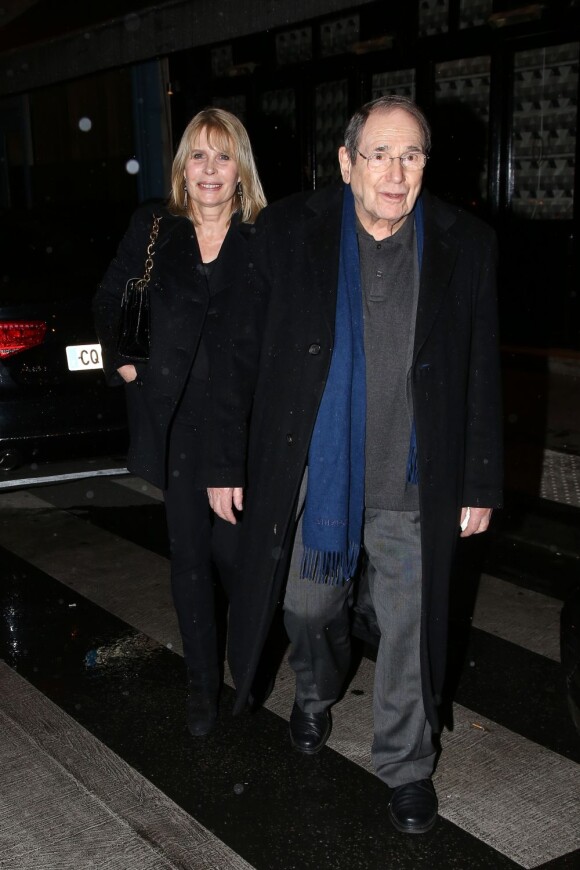 Robert Hossein et sa femme Candice Patou arrivent au Veramente à Paris, le 9 avril 2013.