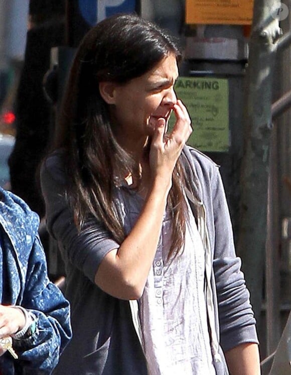 Katie Holmes sur le tournage de Mania Days à Odessa, East Village, New York, le 10 avril 2013.