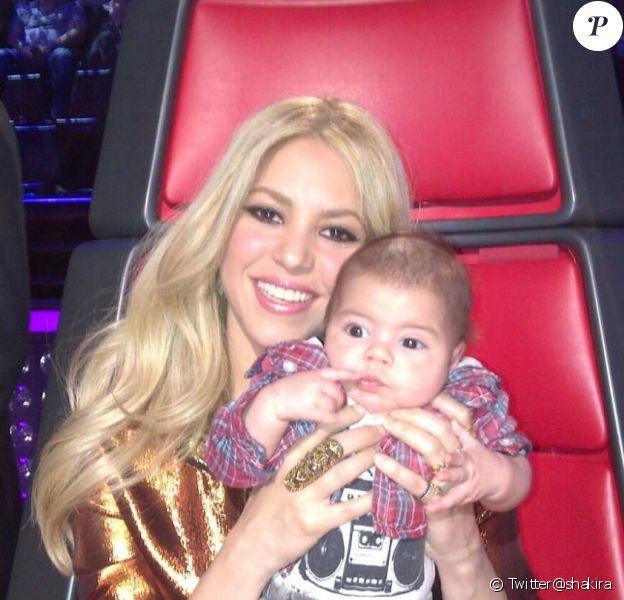 Shakira et son adorable petit Milan lors de l'enregistrement de l'émission The Voice à Los Angeles dans la semaine du 8 avril 2013