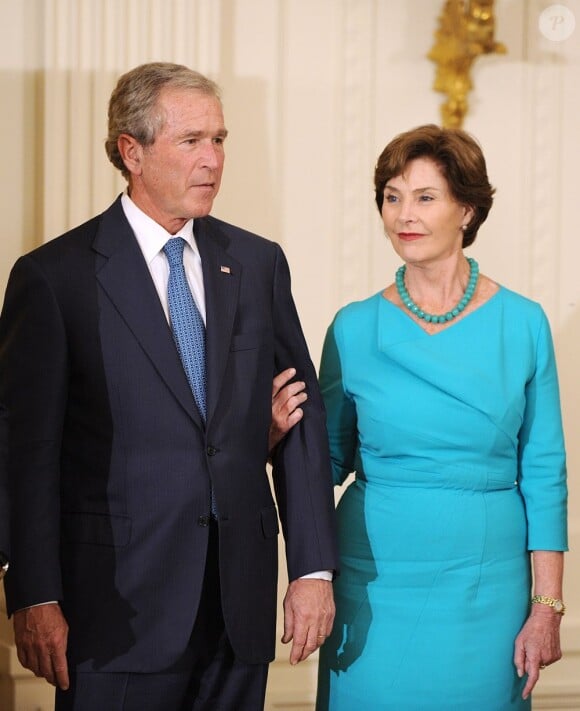 George W. Bush et Laura Bush à Washington, le 31 mai 2012.