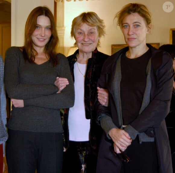 Carla Bruni avec sa mère Marisa et sa soeur Valeria Bruni-Tedeschi à Venise le 3 novembre 2009