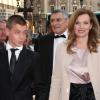 Valérie Trierweiler et son fils cadet Léonard (15 ans) au Palais Garnier pour le Gala des 300 ans de l'école de danse de l'Opera à Paris le 15 avril 2013.