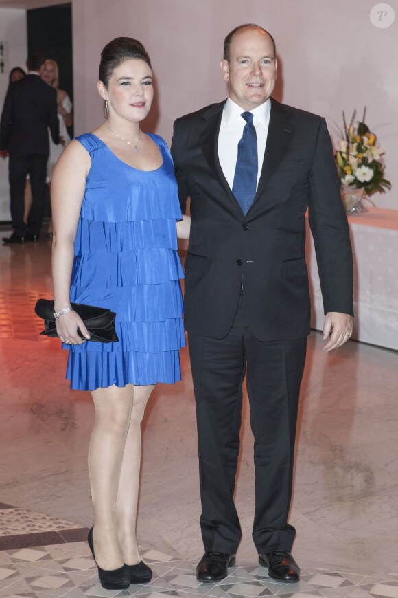 Melanie de Massy et le prince Albert de Monaco au Sporting d'été pour la "La Grande Nuit du Tennis" le 19 avril 2013 en marge du Masters de Monte-Carlo.