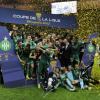 Le triomphe des Verts de l'ASSE en finale de la Coupe de la Ligue le 20 avril 2013 au Stade de France.