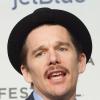 Ethan Hawke moustachu pour la première de Before Midnight au Tribeca Film Festival à New York, le 22 avril 2013.