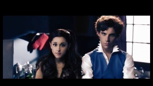 Mika et Ariana Grande : Duo diabolique pour le clip de ''Popular Song''