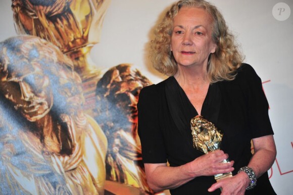 Catherine Hiegel lors de la 25e cérémonie des Molières à la Maison des Arts et de la Culture à Créteil le 17 avril 2011