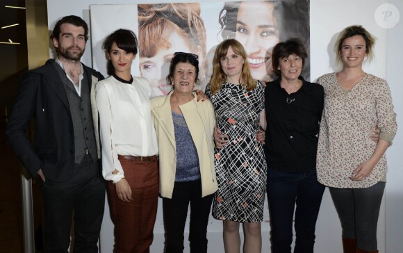 Stanley Weber, Rachida Brakni, Biyouna, Isabelle Carré et Francoise Charpiat à la première de Cheba Louisa au cinéma Etoile Lilas à Paris le 6 mai 2013.