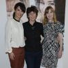 Rachida Brakni, Francoise Charpiat et Isabelle Carrà durant la première de Cheba Louisa au cinéma Etoile Lilas à Paris le 6 mai 2013.