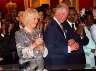 Charles et Camilla : Ambiance de Caraïbes au palais, avant les ors du Parlement